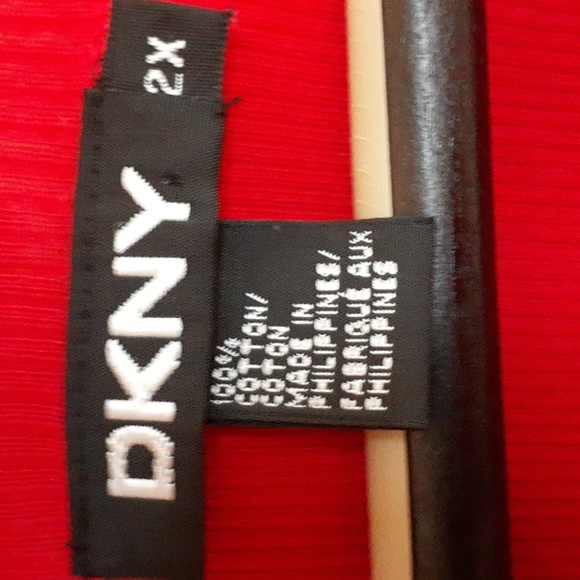 DKNY womens vintage red top with delicate ruffle design 100% soft cotton… - Picture 5 of 8